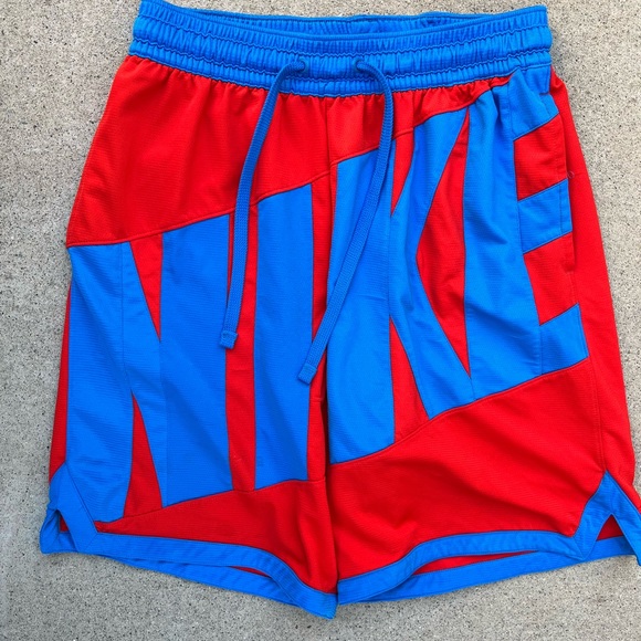 Nike Other - Men's Nike Shorts Multicolor Spell-Out Active L Pockets Poly Stretch Basketball